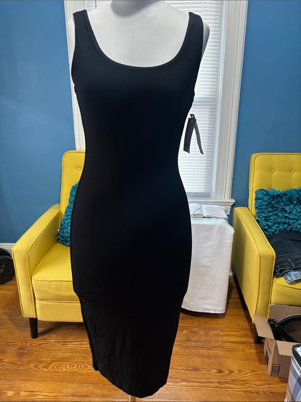 Bar III Black Scoop Neck Bodycon Midi Dress